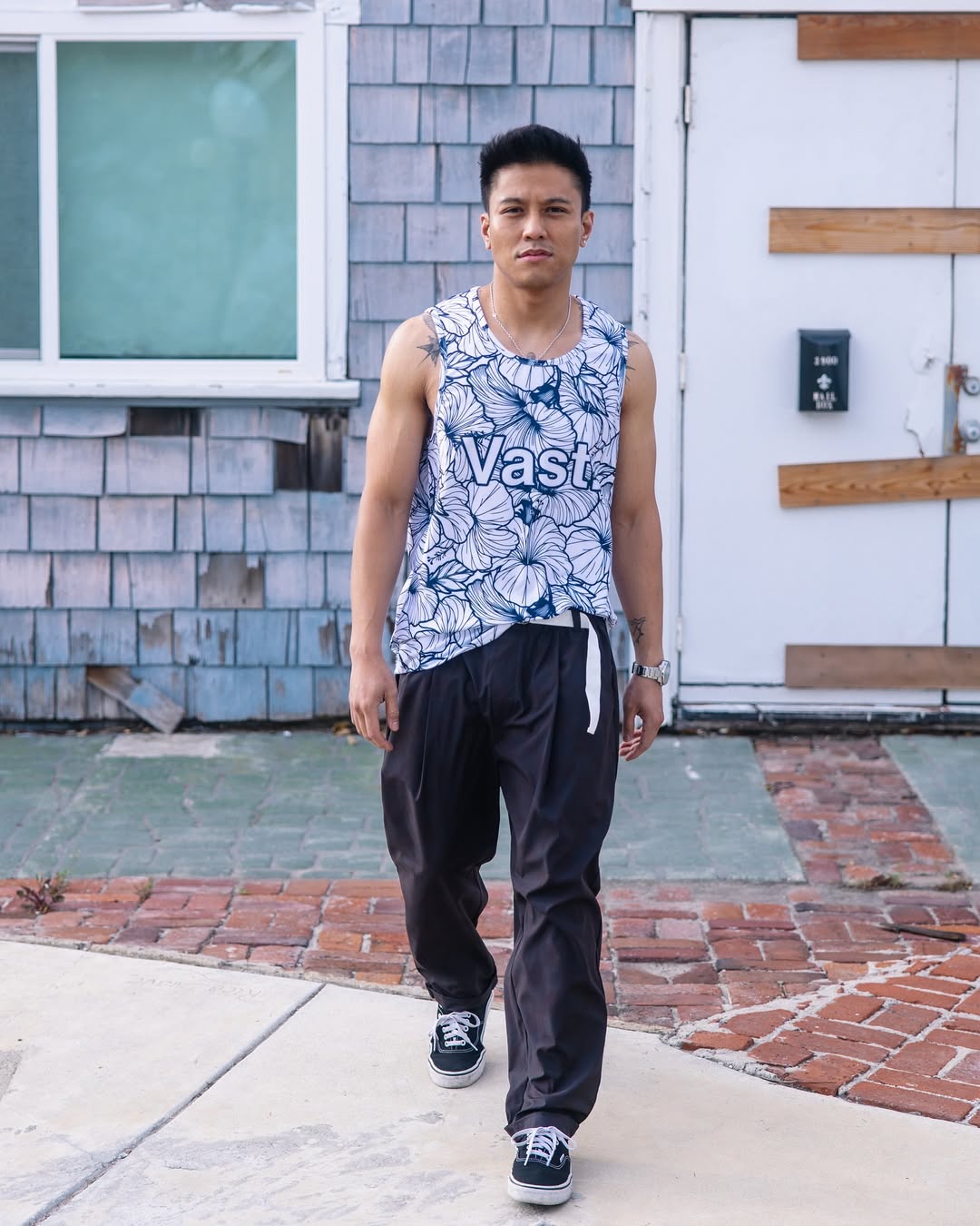 Featherlight Pants: Lightweight, Relaxed Fit Work-Wear by Vast