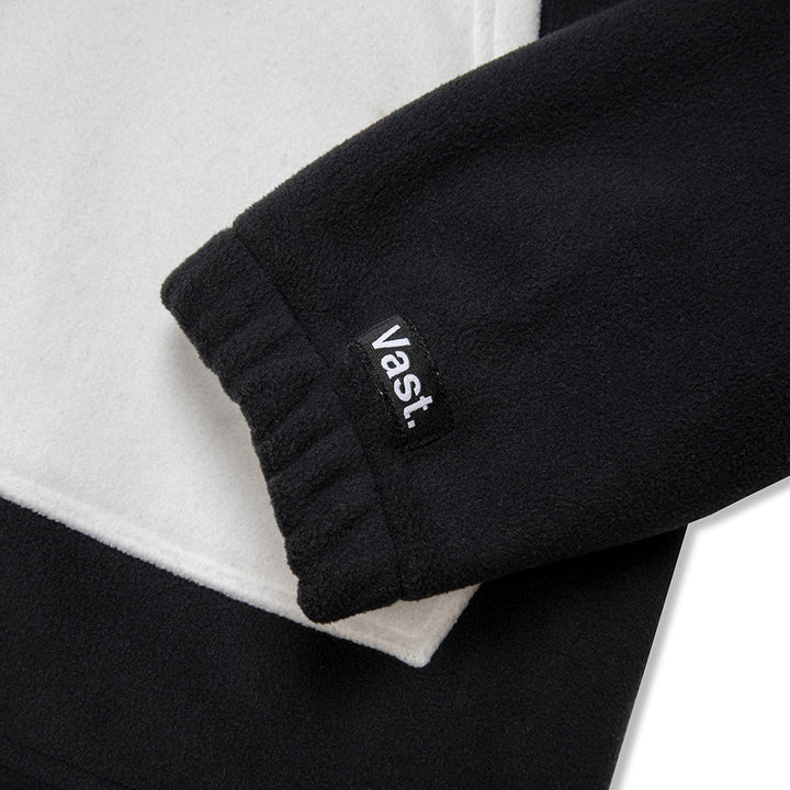 Multi Tone Pullover