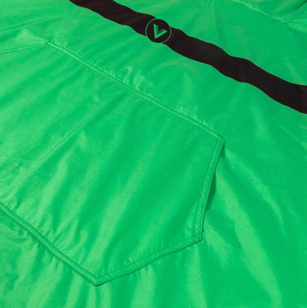 Vast Logo Poncho