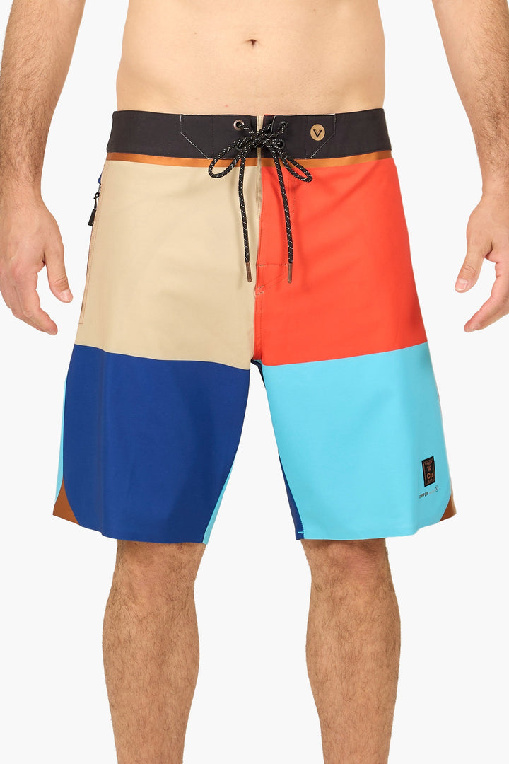 Color Block 3 Boardshort