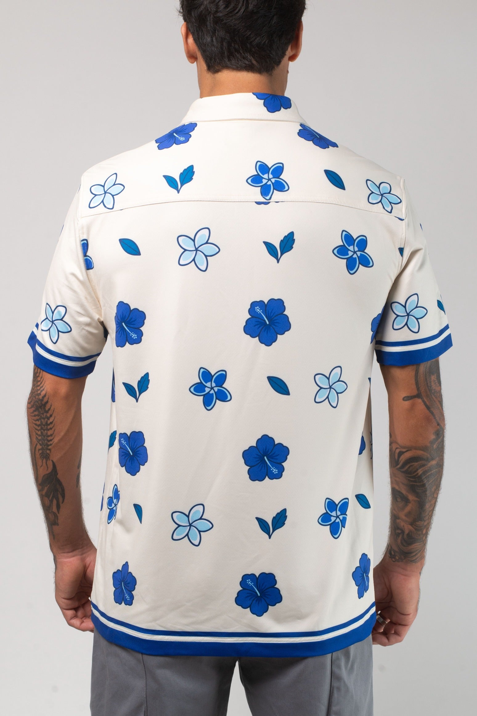 Aqua Terra Floral Dream Tech Button Up