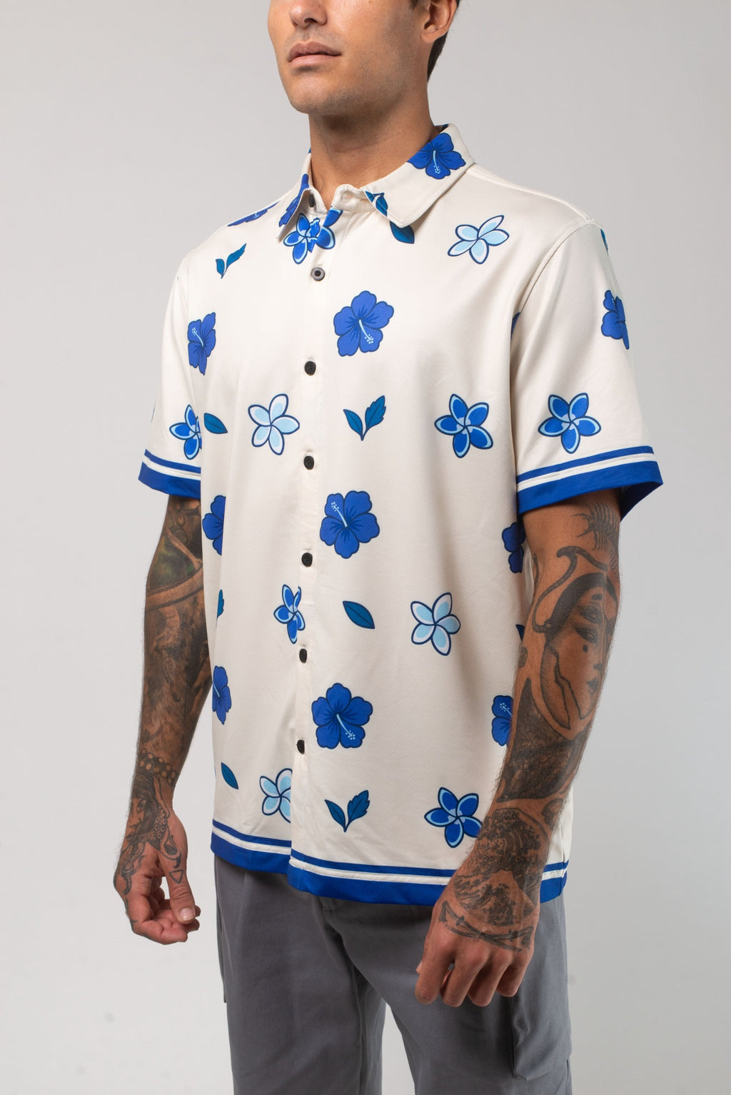 Aqua Terra Floral Dream Tech Button Up