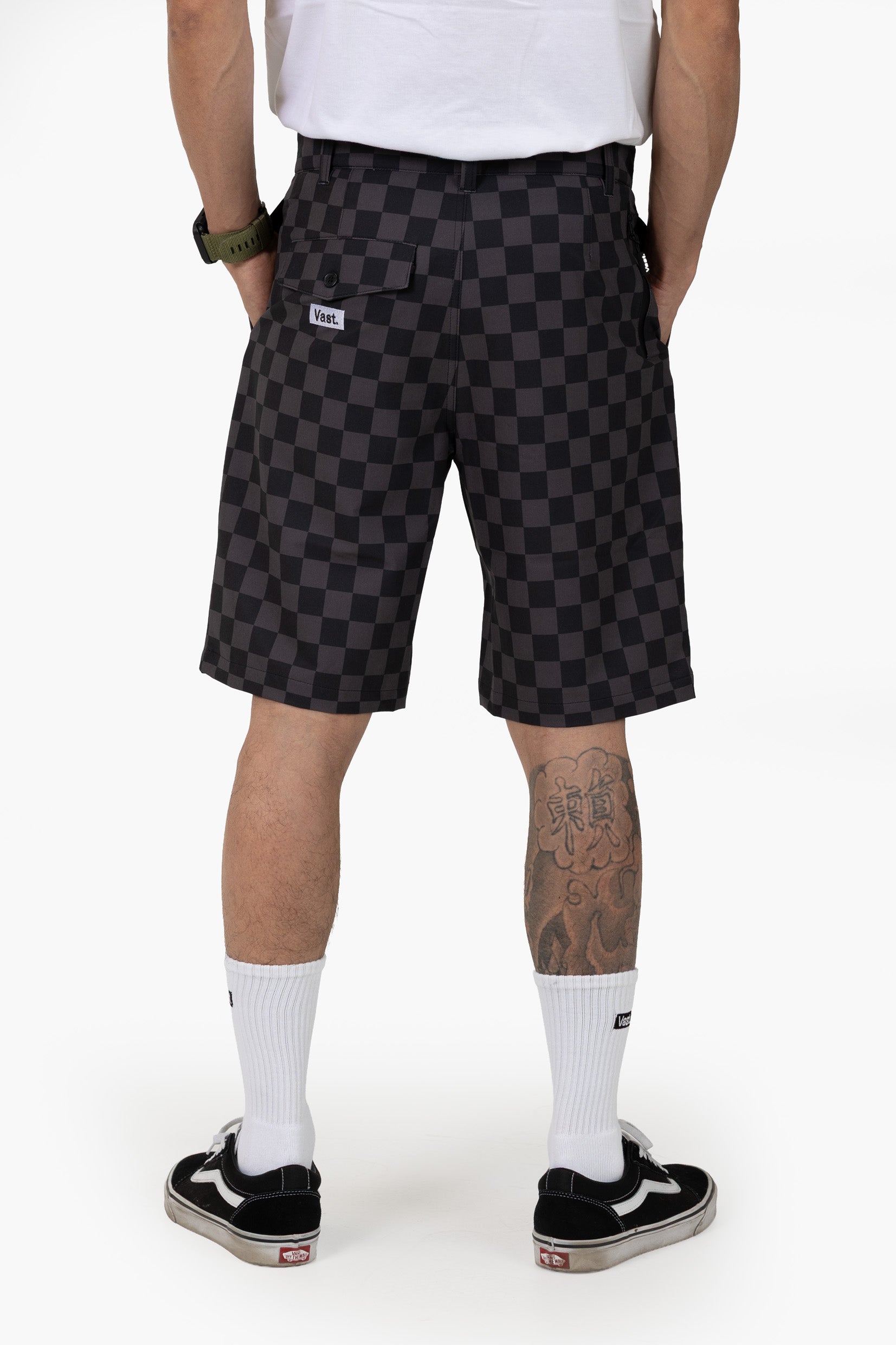 Check Check Hybrid Short