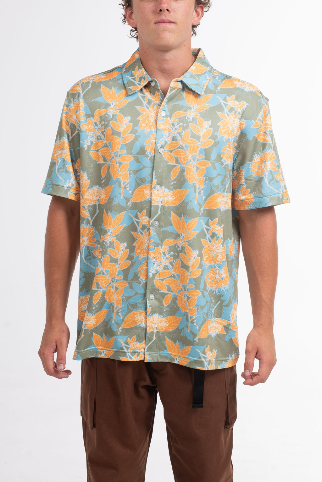 Ode to the Islands Button Up