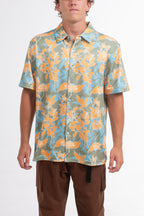 Ode to the Islands Button Up