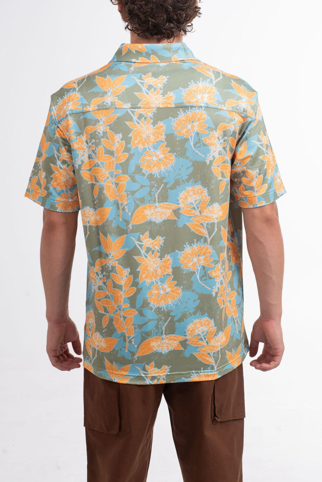 Ode to the Islands Button Up