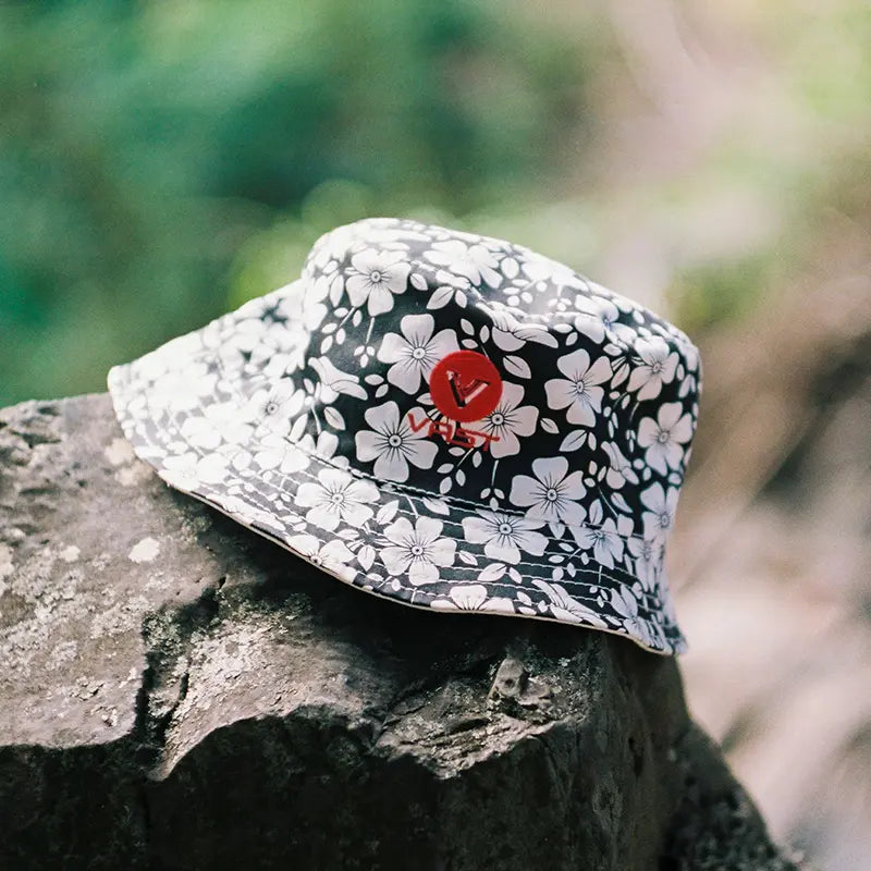 Koki'O Hibiscus Floral Print Reversible Bucket hat